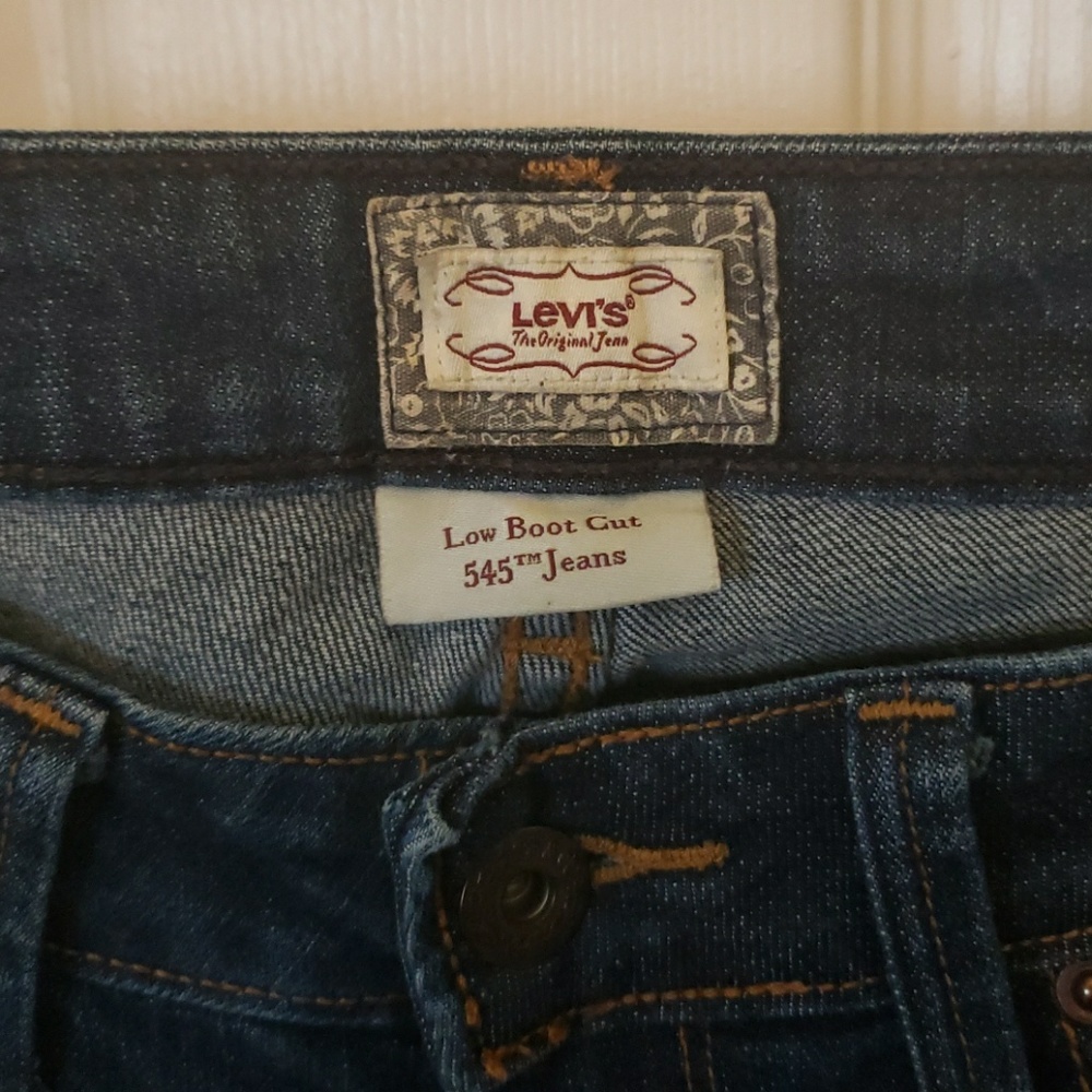 Jean's - Picture 2 of 3